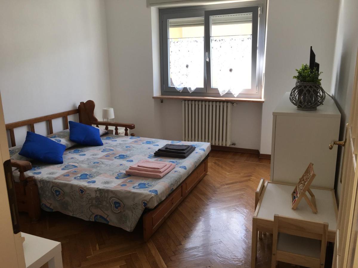 Appartamento Vittoria Aosta Bagian luar foto